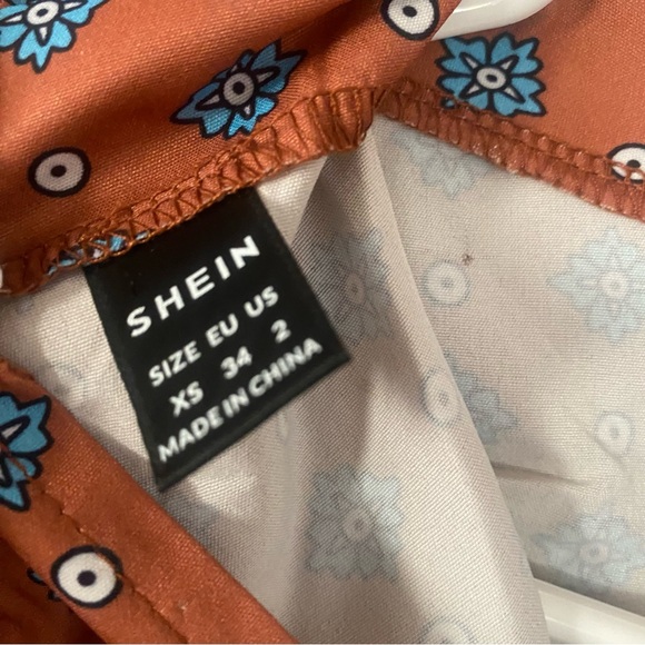 SHEIN Orange and Blue Floral Blouse - Picture 7 of 8